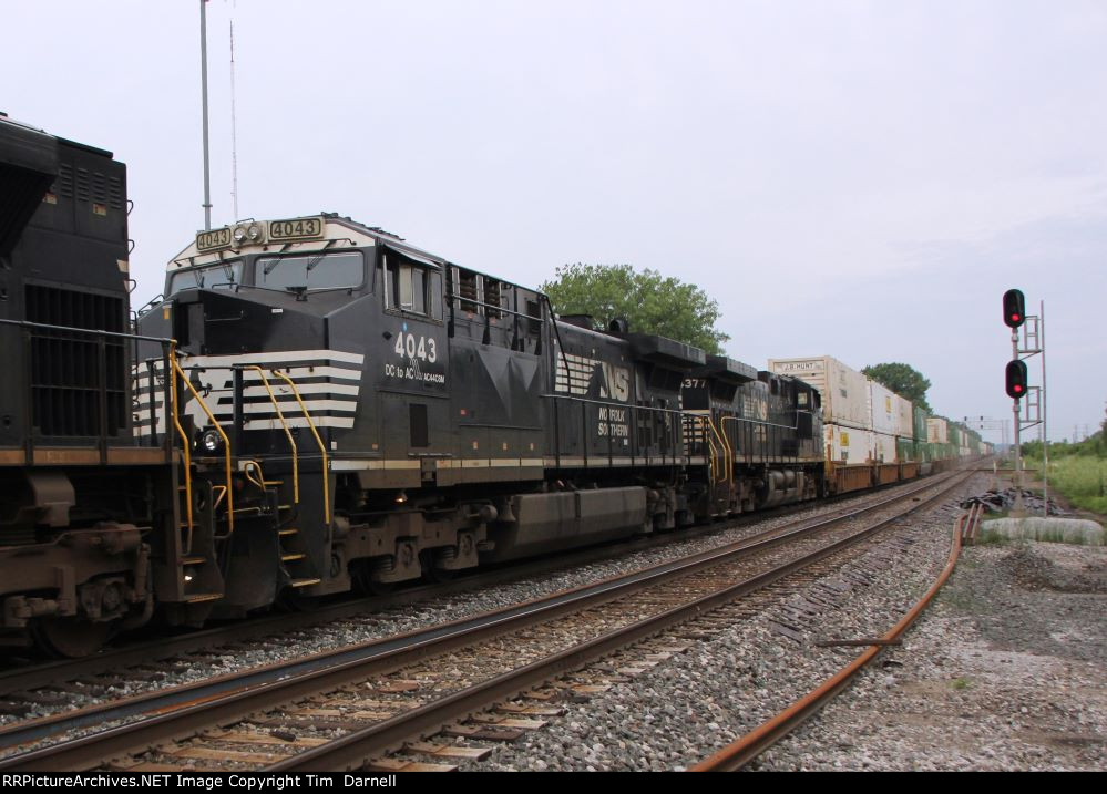 NS 4043 on 29M